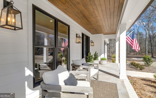 Photo - 459 Lester road