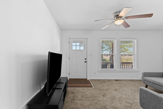 Photo - 927 Camden Ave