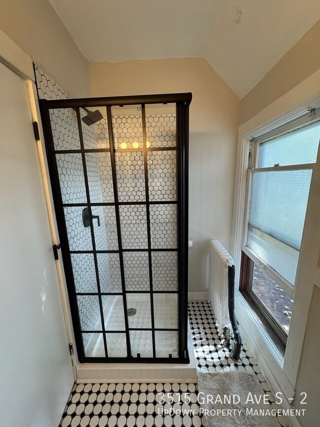 Photo - 3515 Grand Ave S Unit 2
