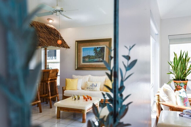 Photo - 8 Floral Ave Unidad ID1297832P