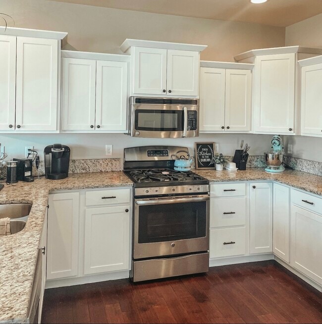 Photo - 442 Watts Ct