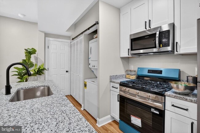 Photo - 212 36th St NE Unit 1