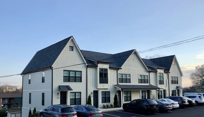 Photo - 2739 Jersey Ave Townhome