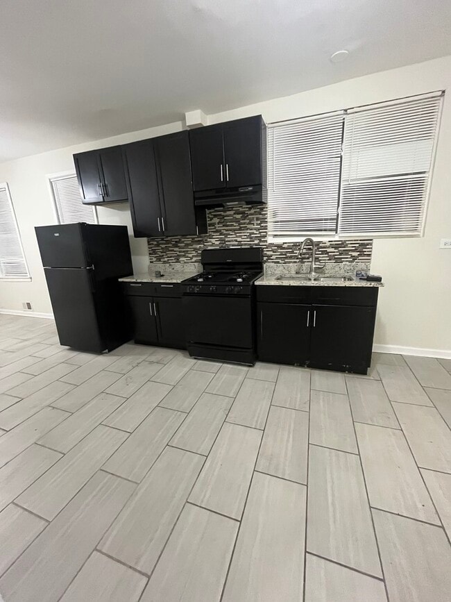 Photo - 8253 S Brandon Ave