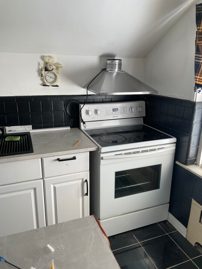 Photo - 1192 Overlook Ave