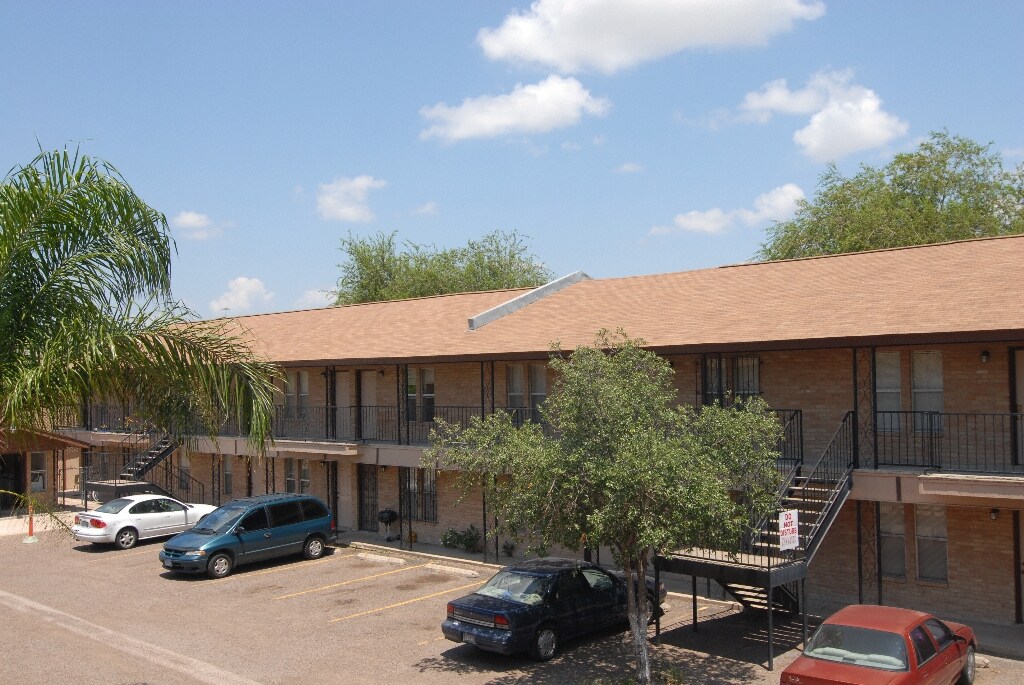 Photo - Chesterfield Apartments