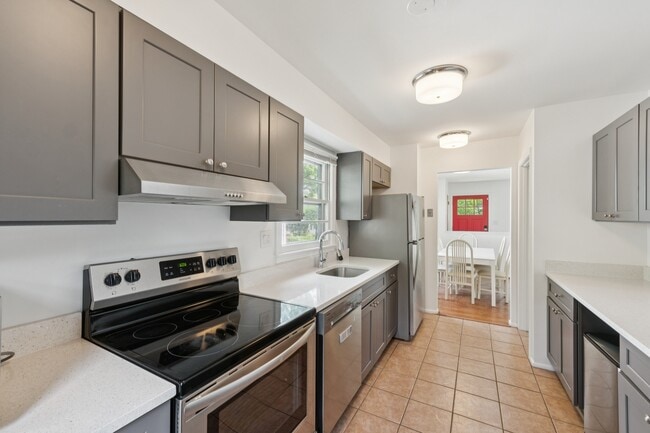 Photo - 4707 Norwich Rd