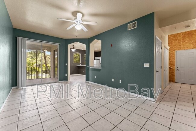 Building Photo - 5039 Sunridge Palms Dr Unit 204 Rental