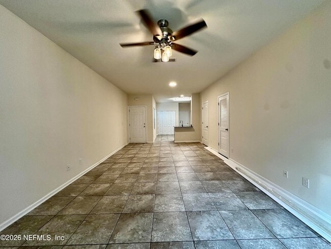Photo - 794 Servia Dr