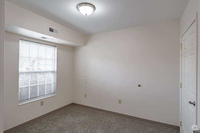 2BR, 1BA - 825SF - Second Bedroom