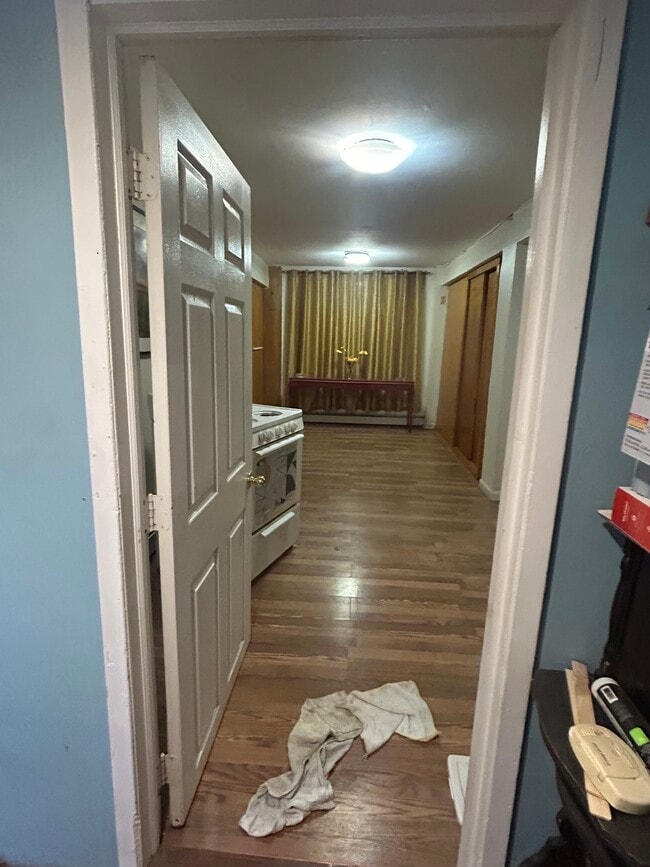 Photo - 5062 69th St