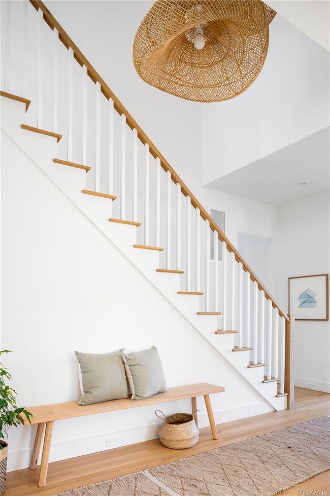 Photo - 400 Youngs Rd