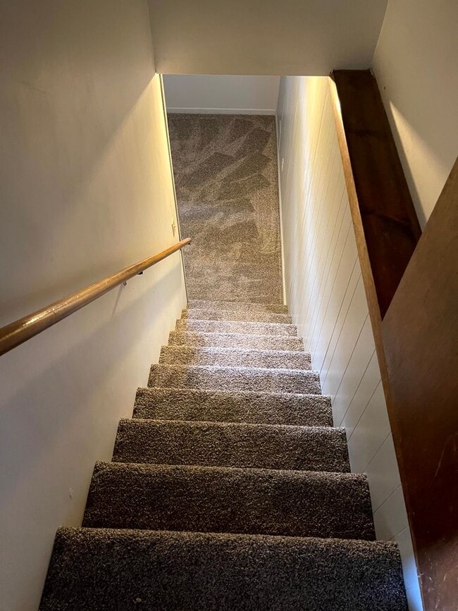 Photo - Two bedroom, One and half bathroom house! Pet friendly!