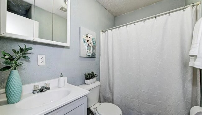 Photo - 1837 Prospect St Unit 1837 Prospect Street - 2