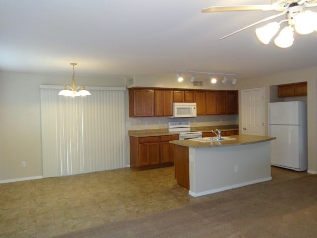 Photo - 15472 W Statler Cir