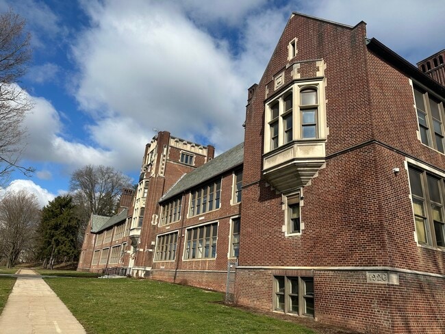 Photo - Thaddeus Stevens Apartments