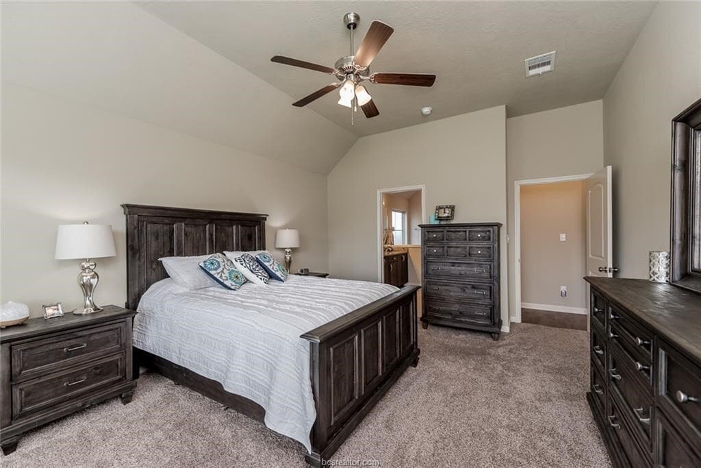 Photo - 4145 Shallow Creek Loop