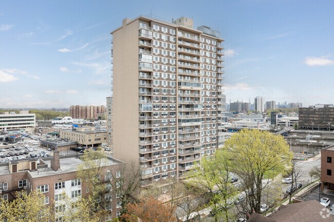 Photo - The Regency Apartments