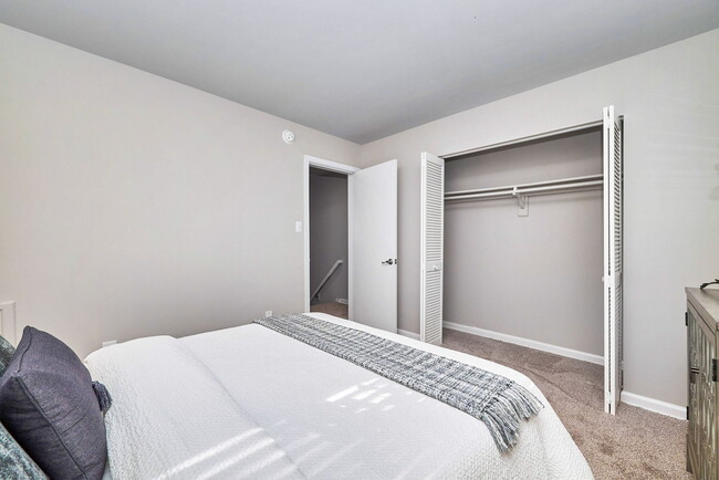 Asbury Place Townhome Apartments