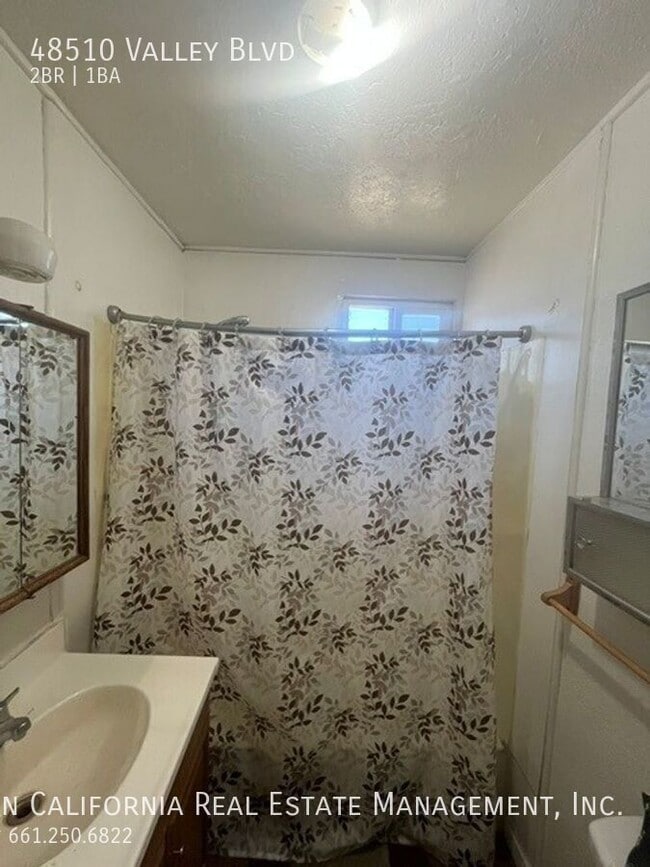 Photo - 48510 W Valley Blvd