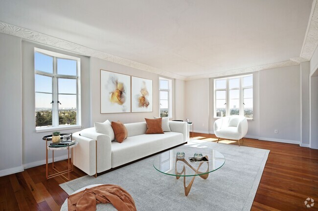 Building Photo - 1314 Hayworth Ave Rental