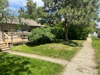 Building Photo - 407 S 10th Ave Rental