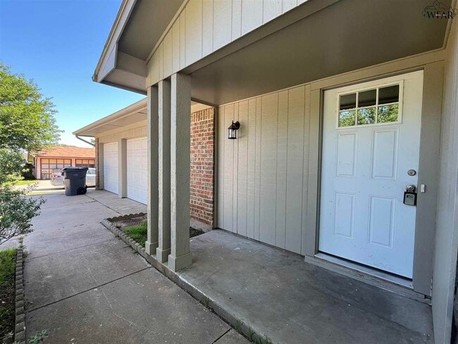 Photo - 5503 Hooper Dr