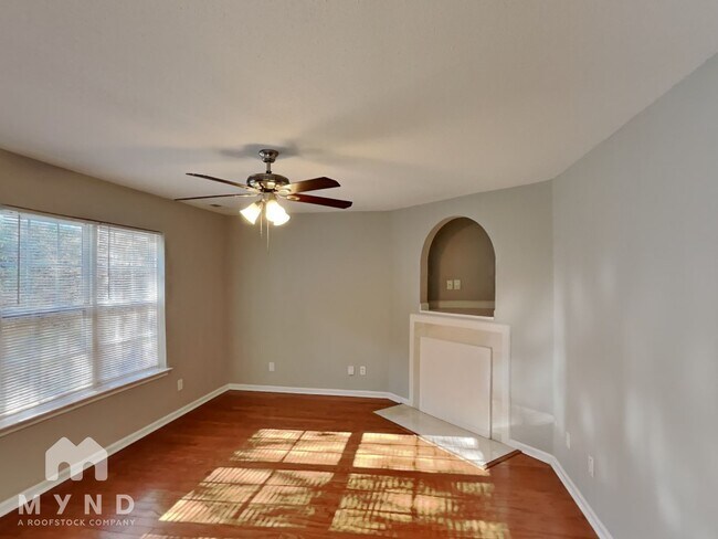 Photo - 10922 Olde English Dr