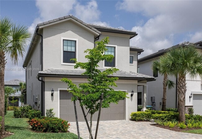 Building Photo - 4423 Spruce Ln