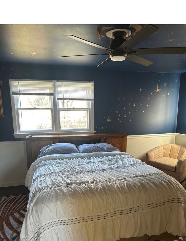 Photo - Two beds. One bath. Zero stress.