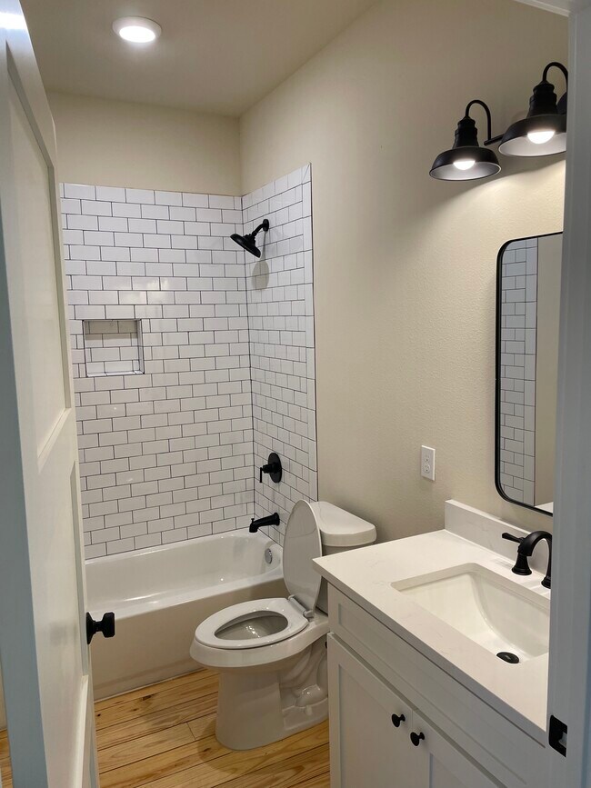 411 N Holland St Rental For Rent in Bellville, TX