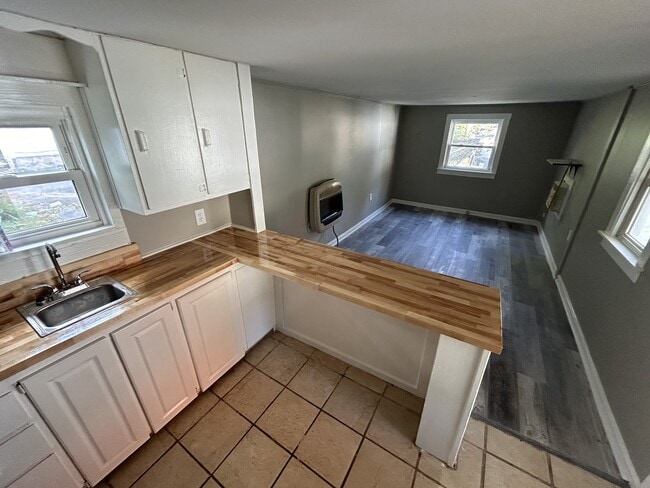 Photo - 1238 Oliver St