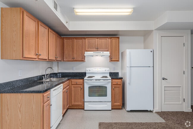 2 habitaciones, 1 baño, 621 pies cuadrados, cocina