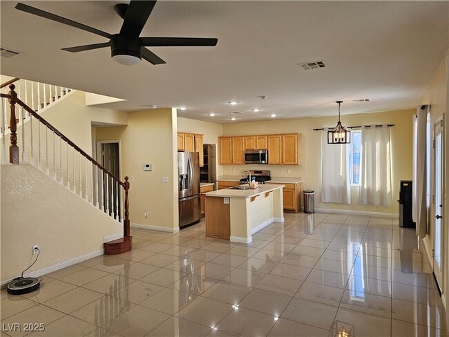 Photo - 3732 Shimmering Creek Ave