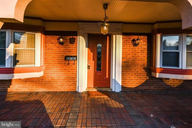 Photo - 1303 Port Echo Ln