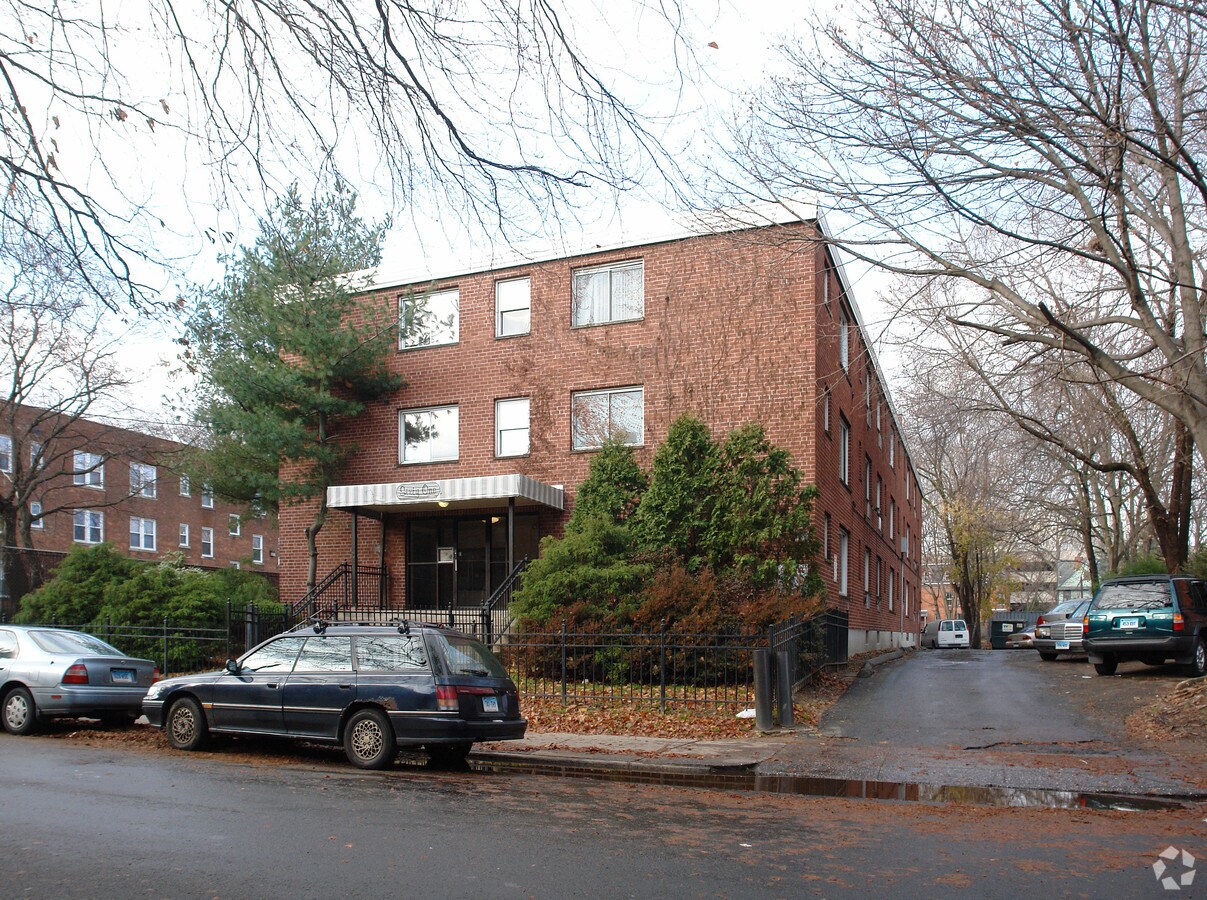 61 Willard St - 61 Willard St