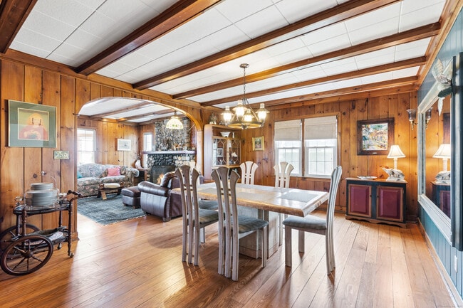 Photo - 29 W Shore Dr