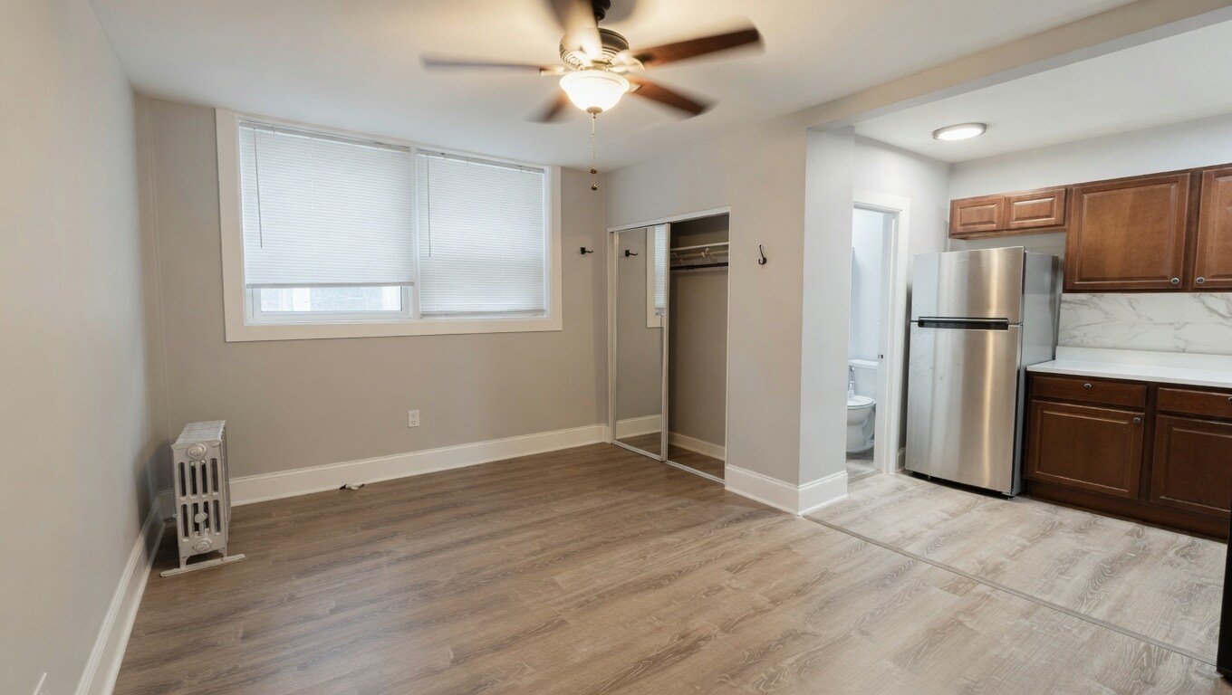 Photo - 6956 N Ashland Ave Unidad 105
