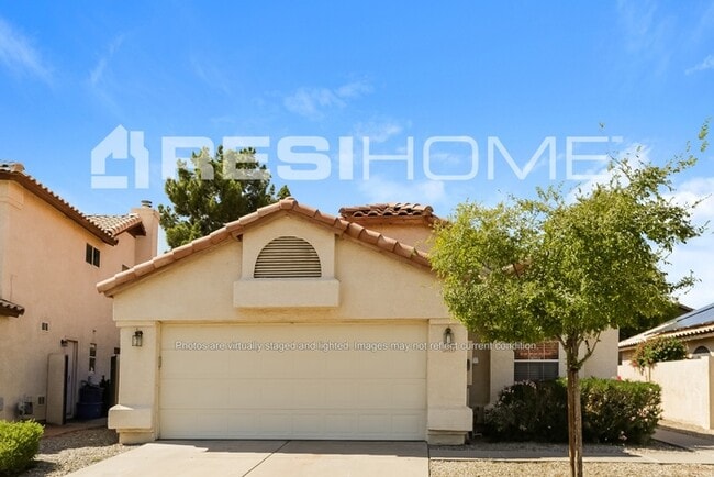 Building Photo - 2604 N 126th Dr