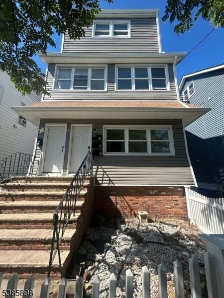 Photo - 205 N 16th St Unidad 1