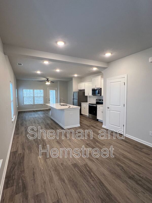 Photo - 7008 Hummingbird Dr