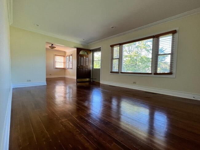 Photo - 8431 W 135th St