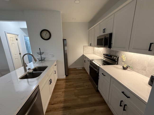 Room in Duplex on S Alston Ave