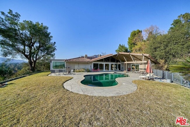 Photo - 5354 Stardust Rd