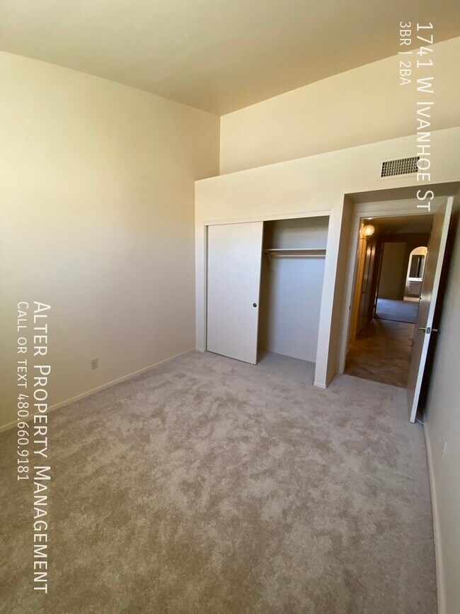 Beautiful renovated Chandler home! Rental For Rent in Chandler, AZ