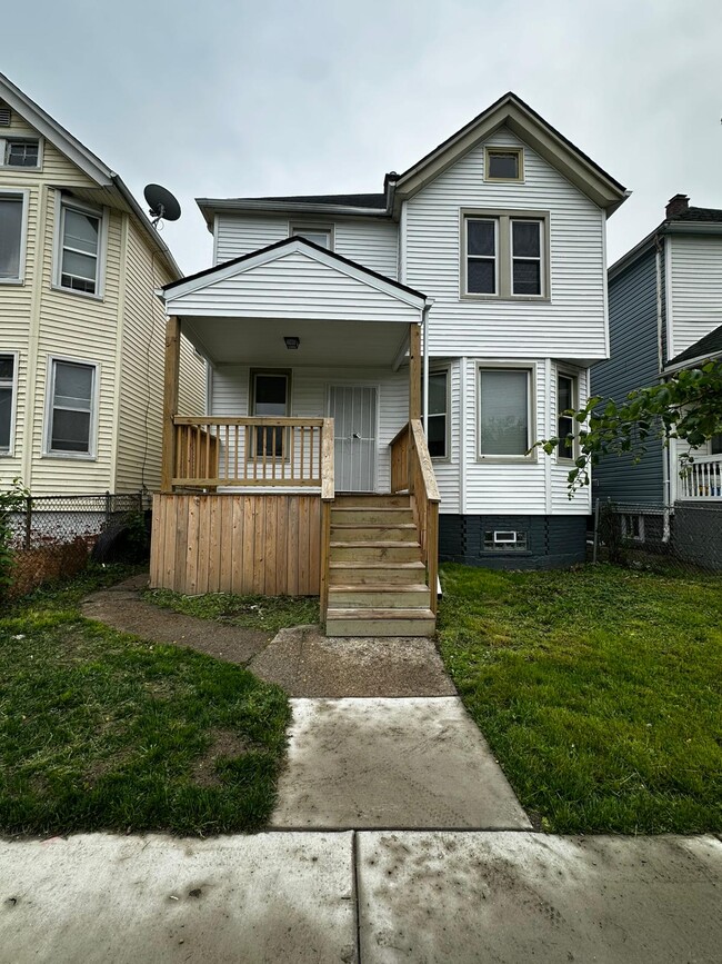 Photo - 5409 Fischer St House