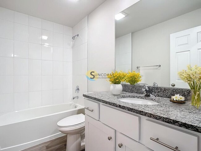 Photo - 11050 Reims Ave