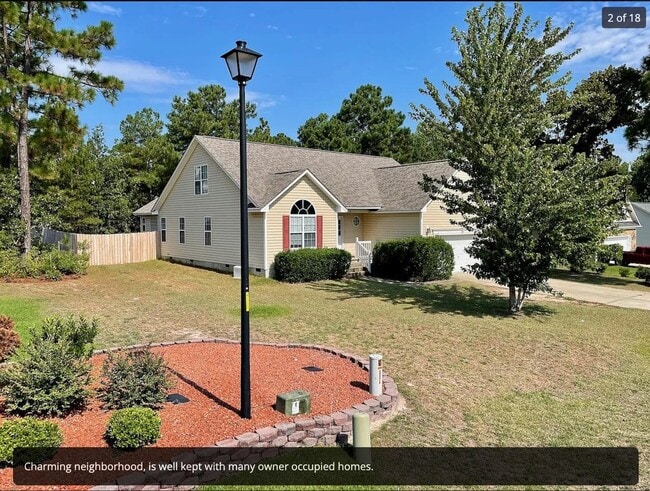 Photo - 21 English Oak Dr