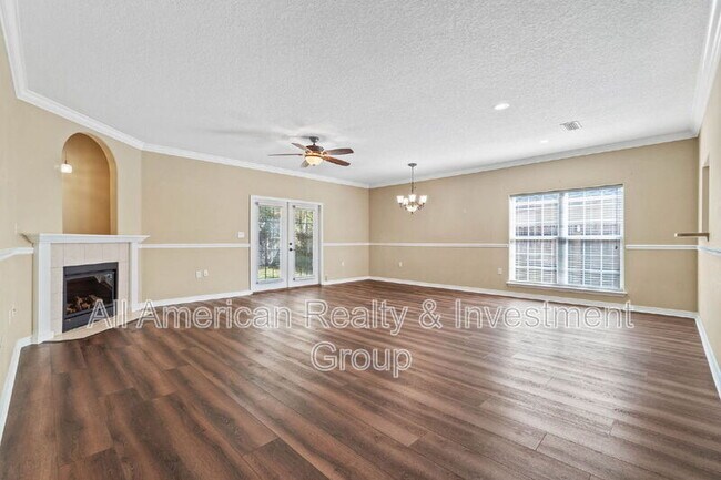 Photo - 1946 Kadima Cir