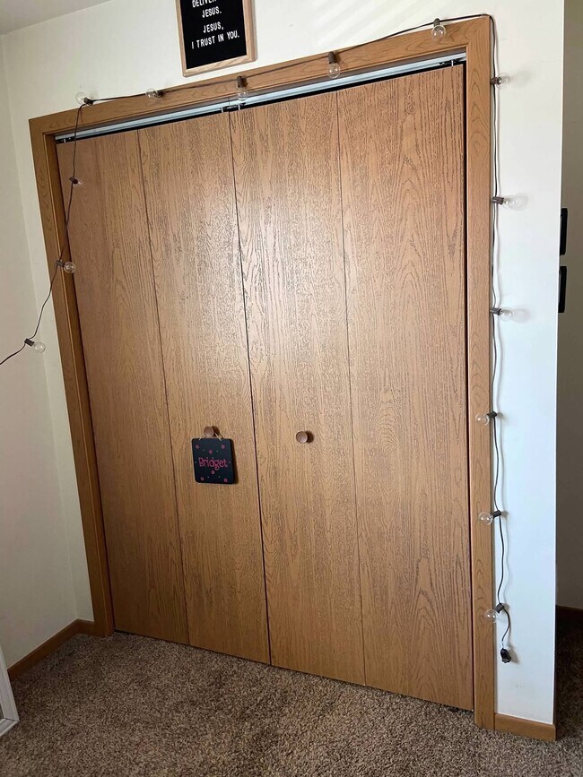 Photo - 801 N Pearl St